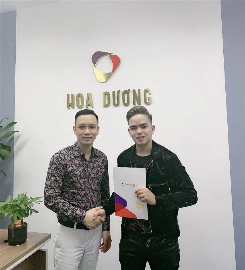 Chào mừng ca sĩ Phong Huy gia nhập công ty Hoa Dương Entertainment